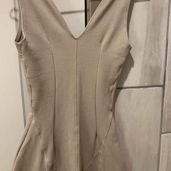 NUDE JUMPSUIT W/ FRONT SLITS SZ SMALL - Picture 6 of 8